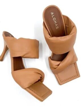 Alohas Twist Strap Camel Heels brown square toe size 11 new